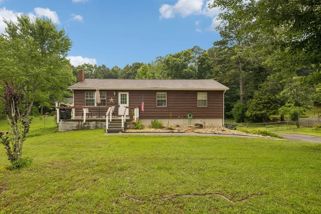 370 Homestead Circle, NE Cleveland TN 37323