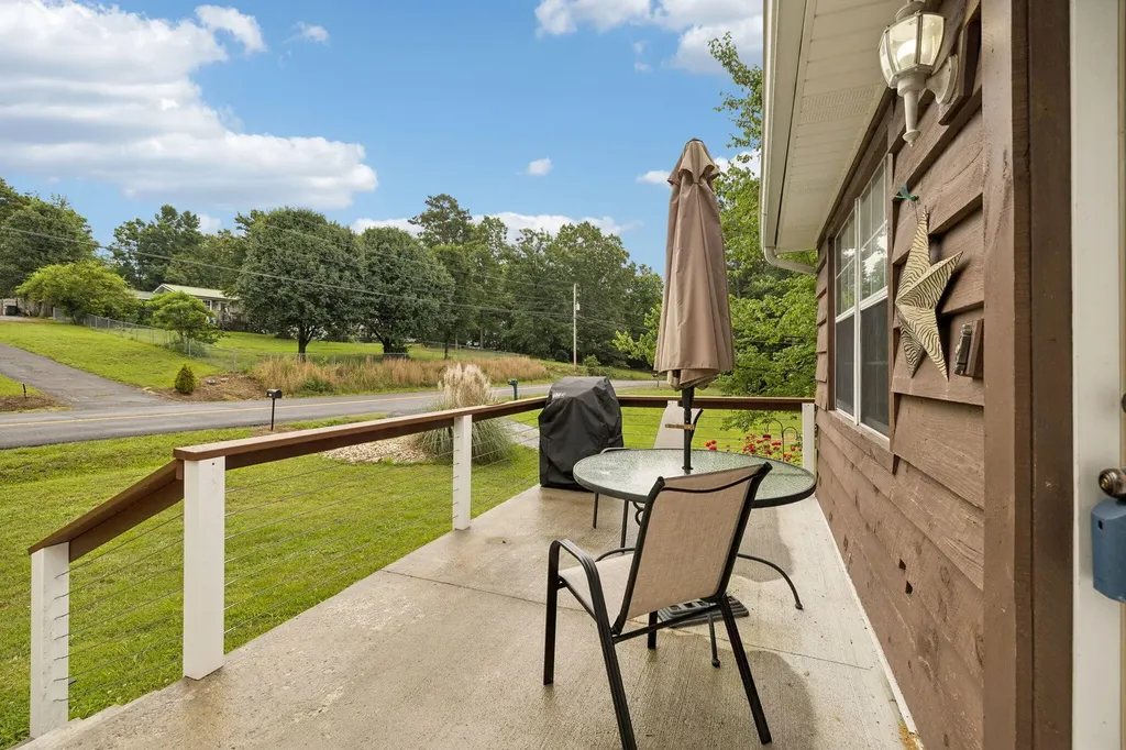 370 Homestead Circle, NE Cleveland TN 37323