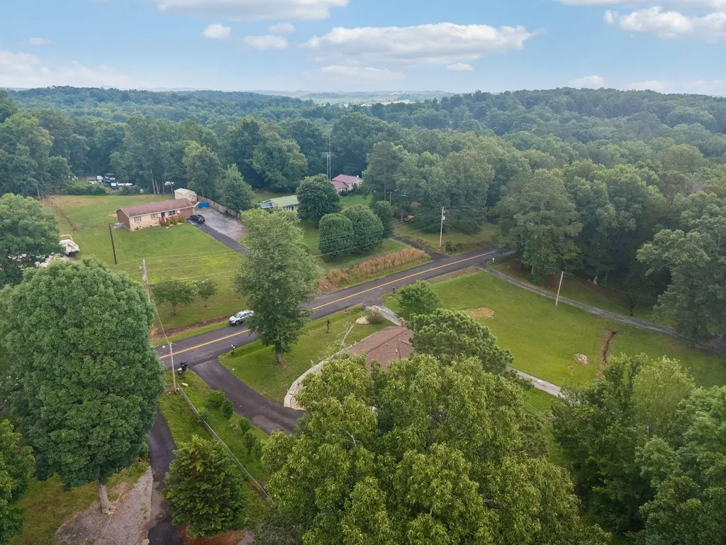370 Homestead Circle, NE Cleveland TN 37323