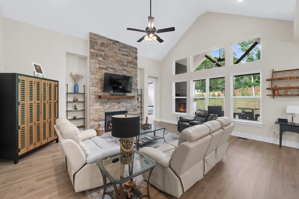 7231 Richvale Drive Fairview TN 37062