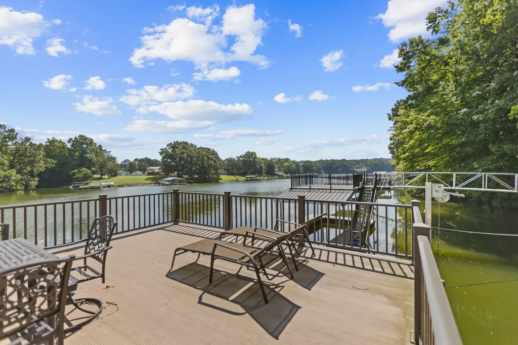 336 Bjs Landing Estill Springs TN 37330