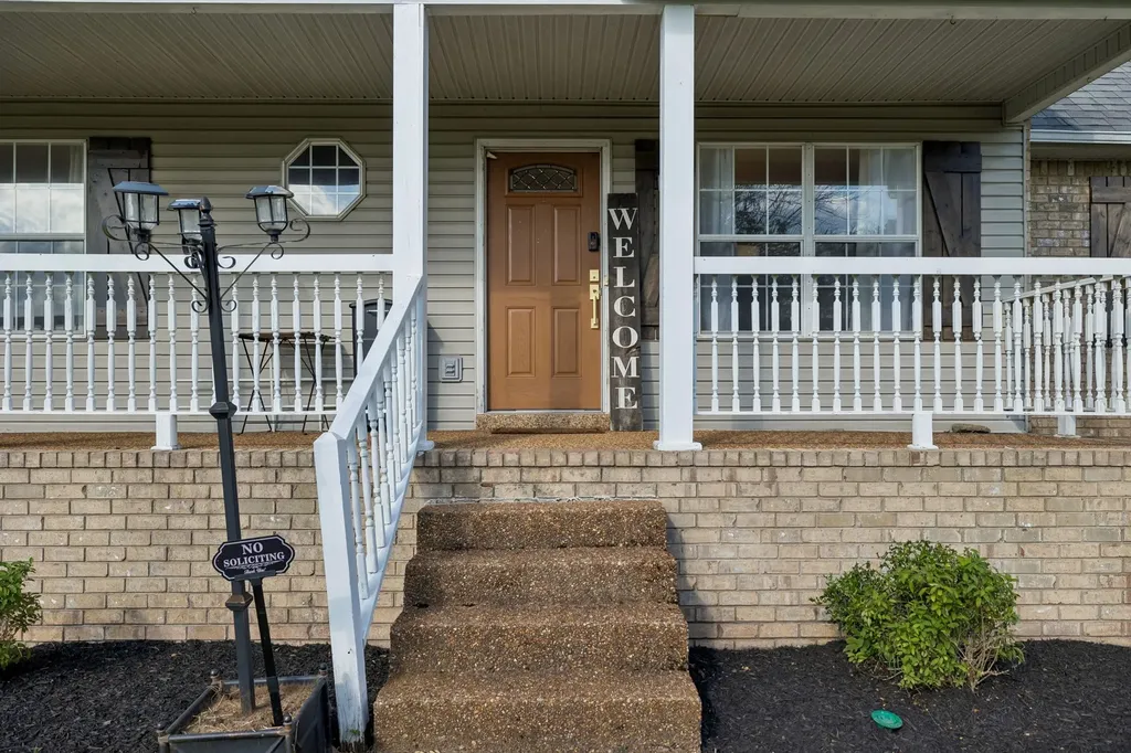 636 Shelley Drive Mount Juliet TN 37122