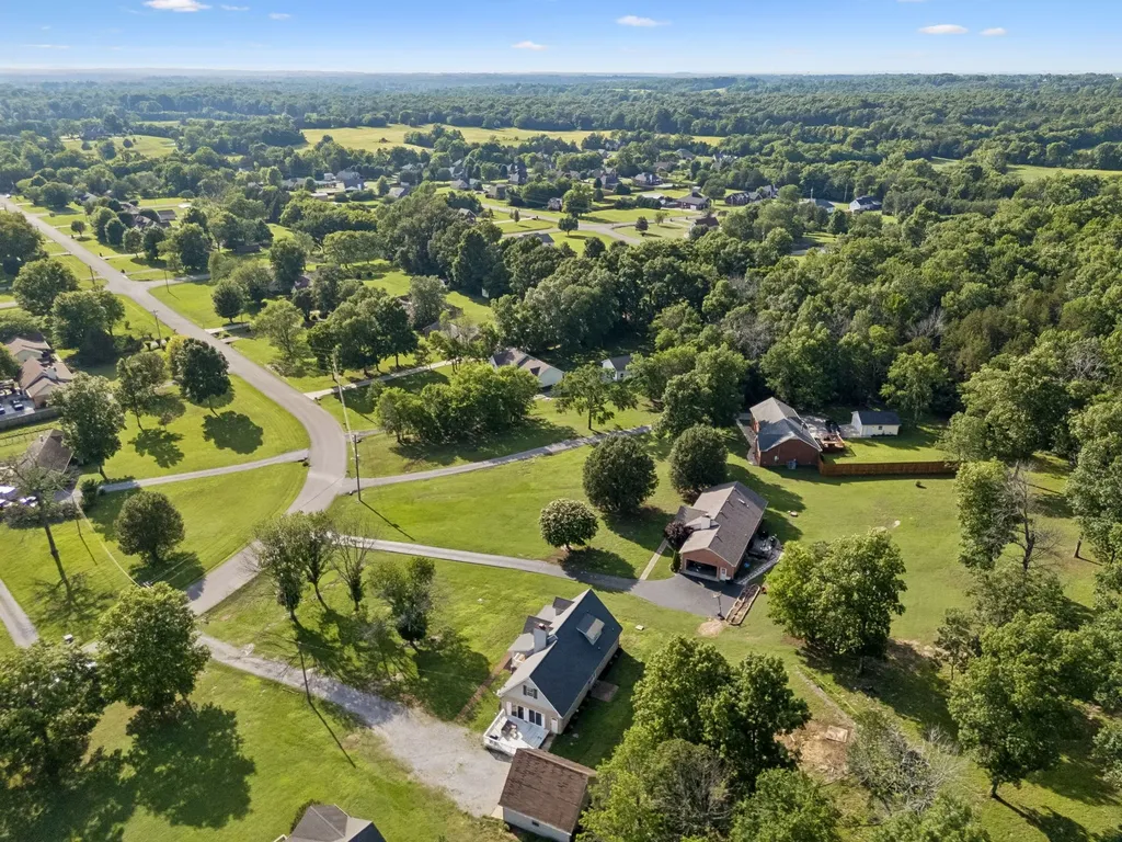 636 Shelley Drive Mount Juliet TN 37122