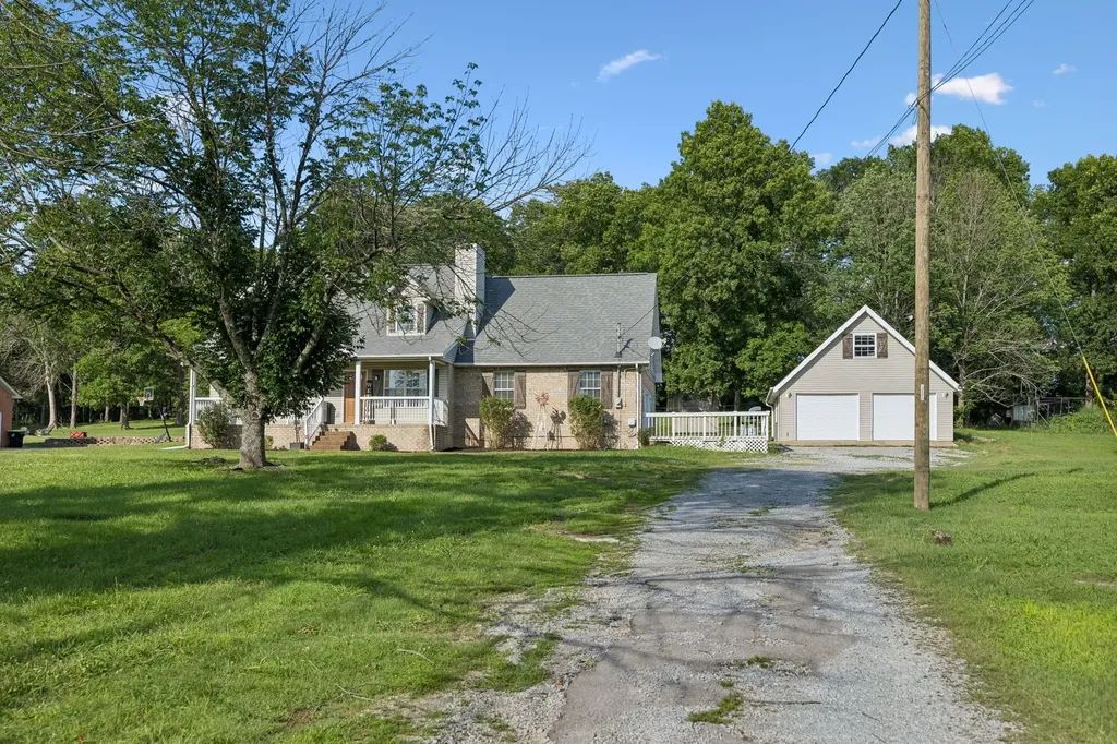 636 Shelley Drive Mount Juliet TN 37122