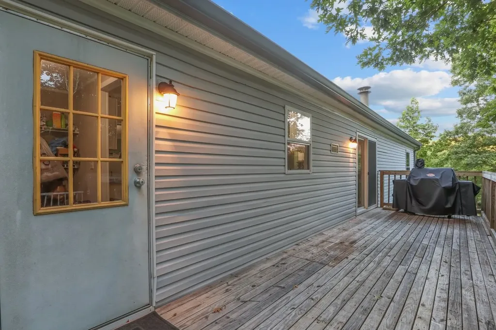 555 Fire Tower Road Dickson TN 37055