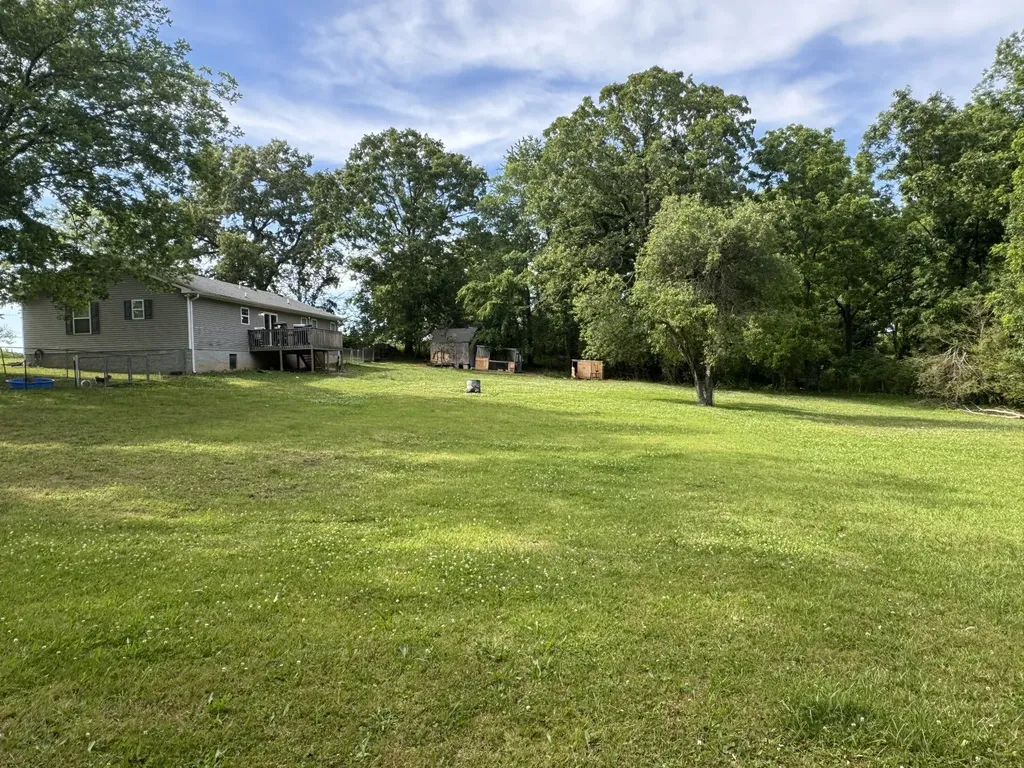 105 Larkins Drive White Bluff TN 37187