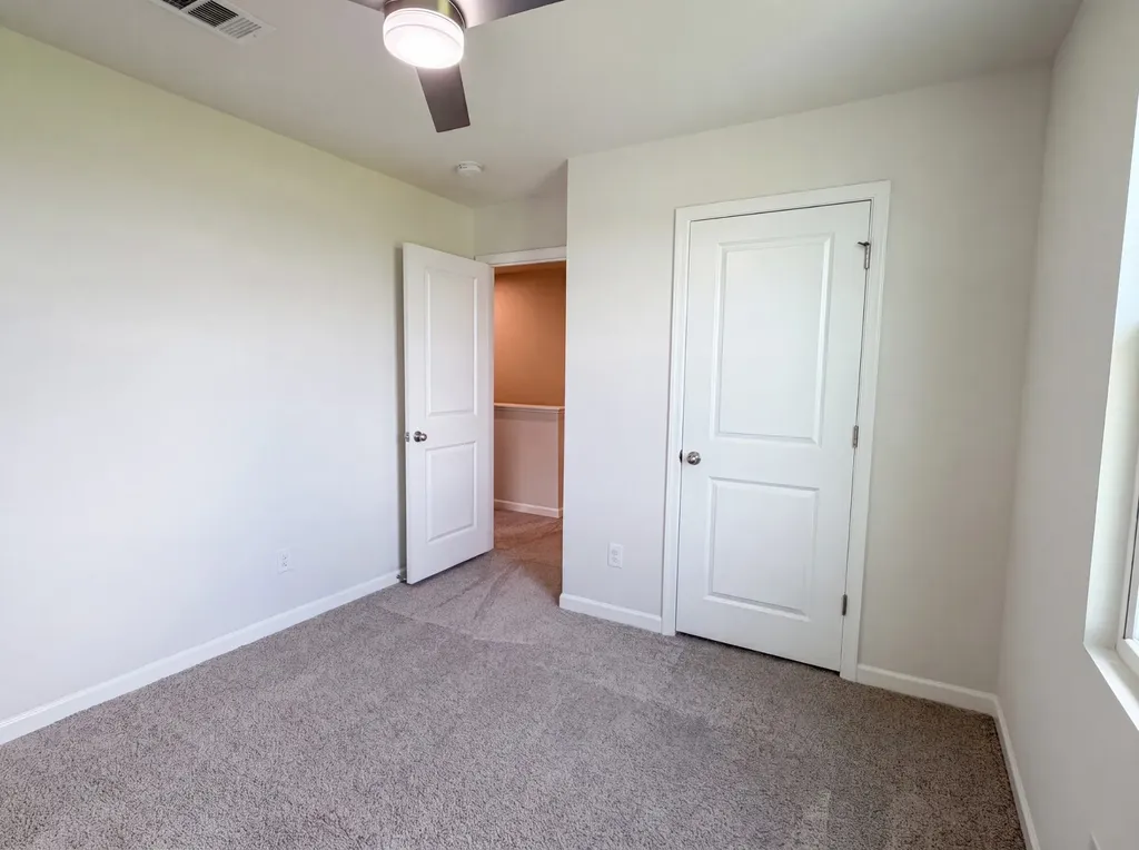 937 Blue Ash Way Christiana TN 37037