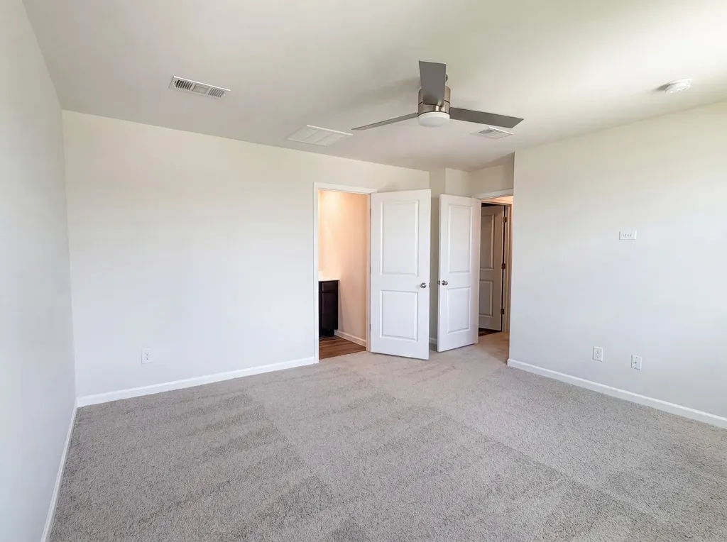 937 Blue Ash Way Christiana TN 37037