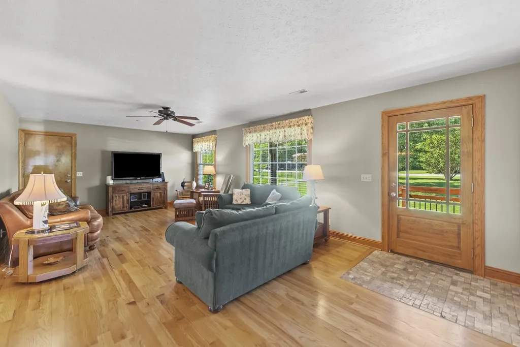 489 Page Drive Mount Juliet TN 37122
