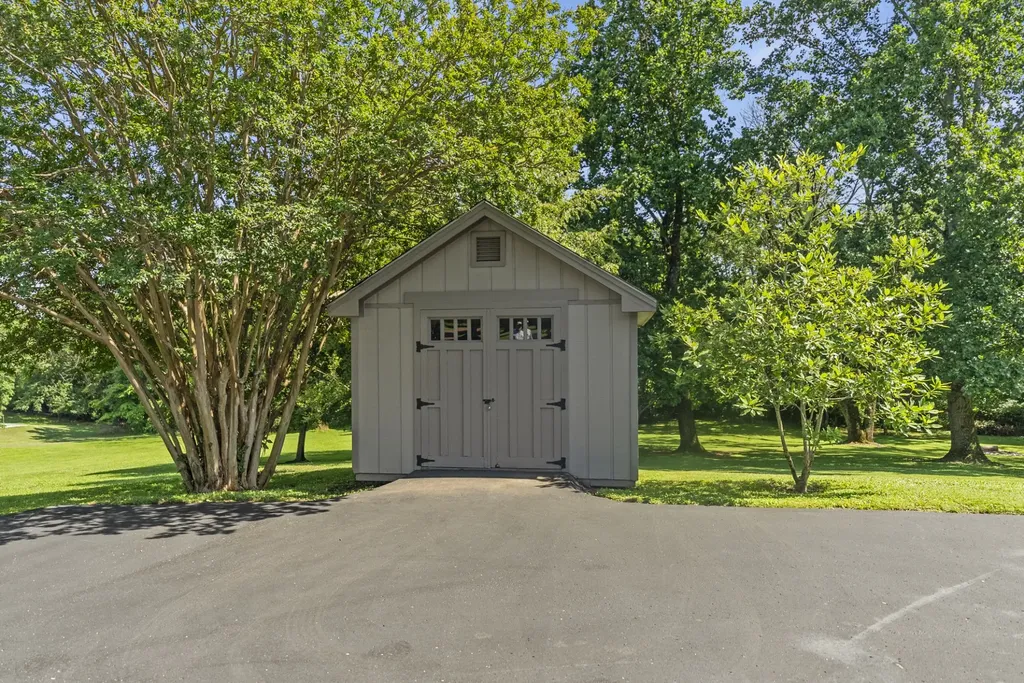 489 Page Drive Mount Juliet TN 37122