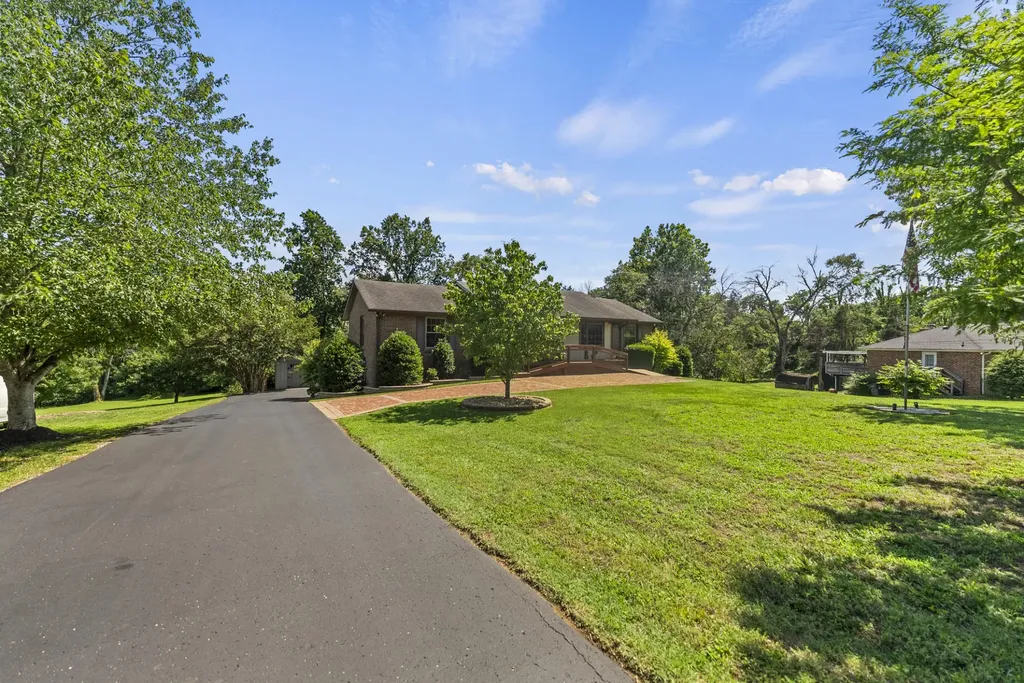 489 Page Drive Mount Juliet TN 37122
