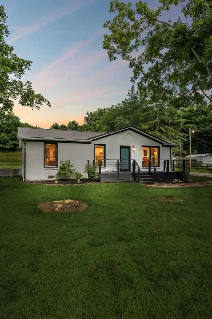 2632 Owens Drive Santa Fe TN 38482