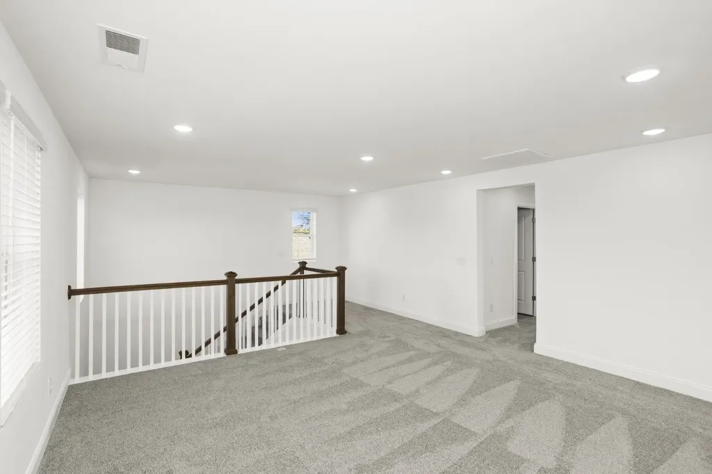 1560 Oak Springs Drive Columbia TN 38401