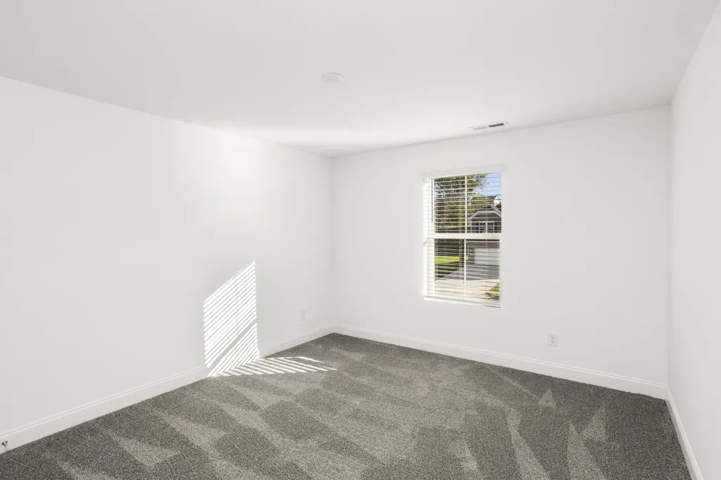 1560 Oak Springs Drive Columbia TN 38401