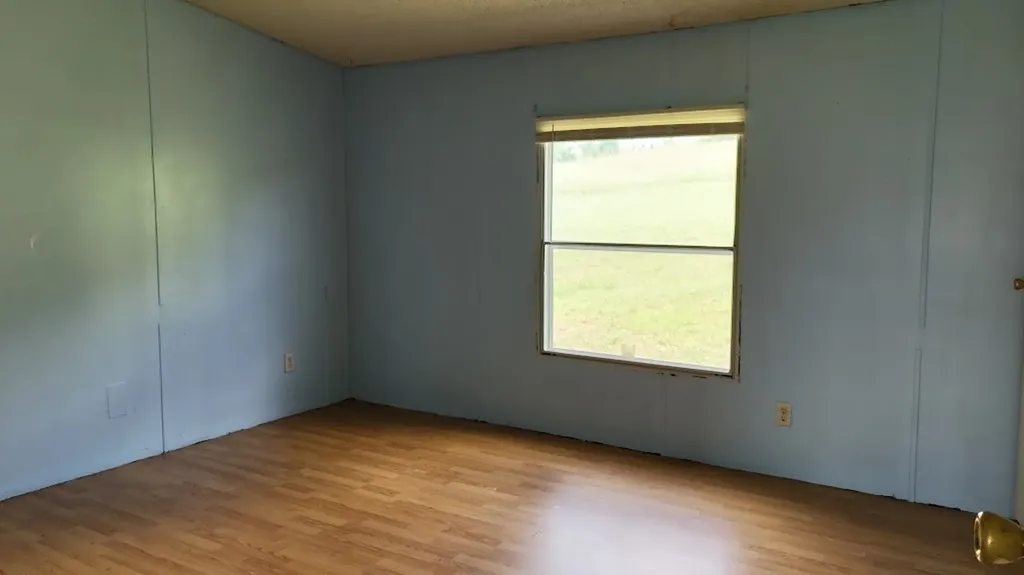 2993 Pulaski Highway Cornersville TN 37047