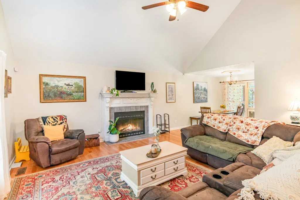 1681 Adswood Road Clarksville TN 37042