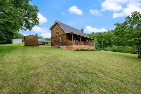 8004 Charlotte Pike Nashville TN 37221