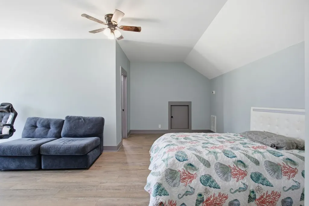 214 Mary Alice Drive Leoma TN 38468