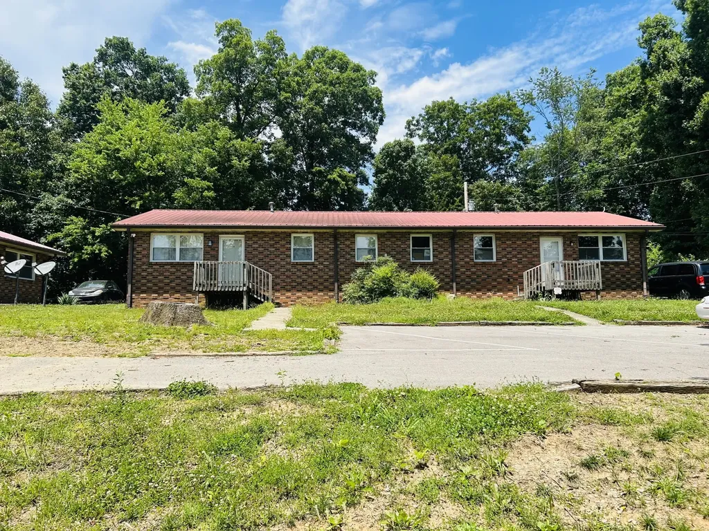 1151 Highway 47, E Dickson TN 37055