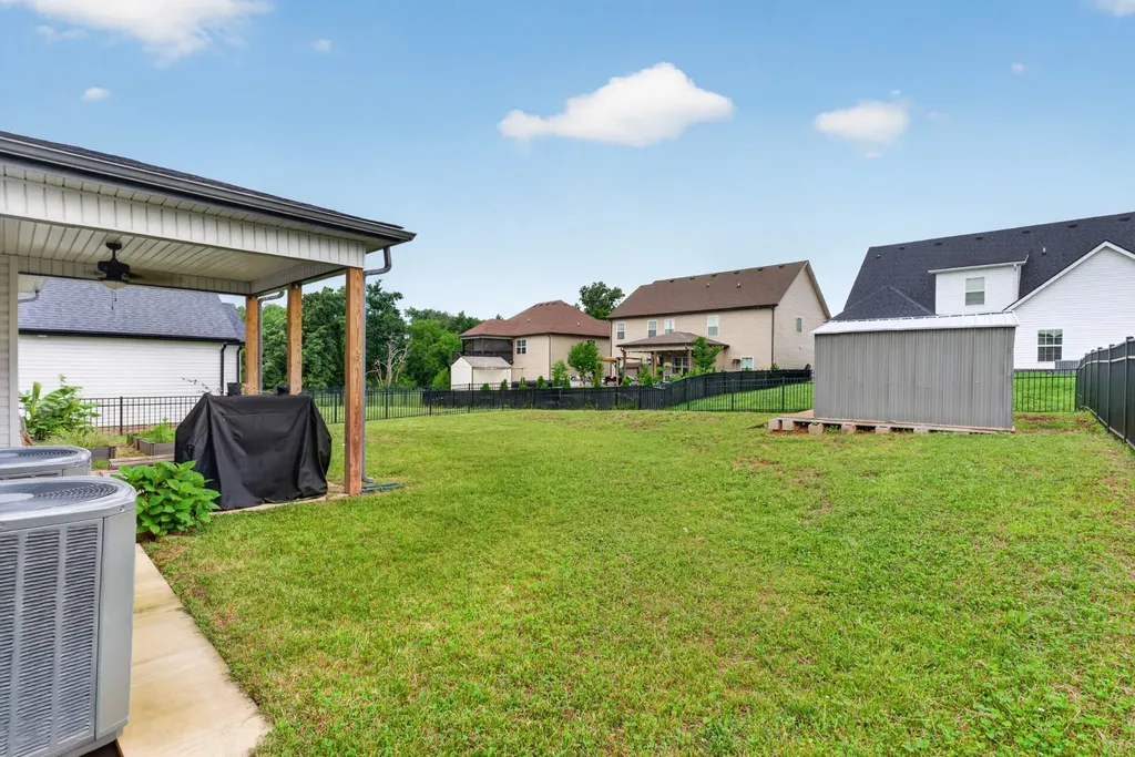 1489 Citadel Drive Clarksville TN 37042