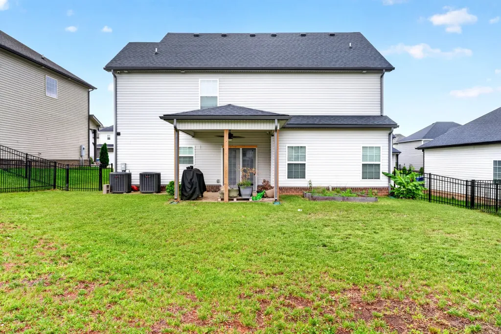 1489 Citadel Drive Clarksville TN 37042