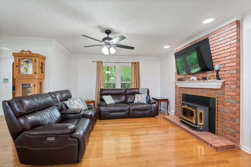 7120 Boone Street Fairview TN 37062