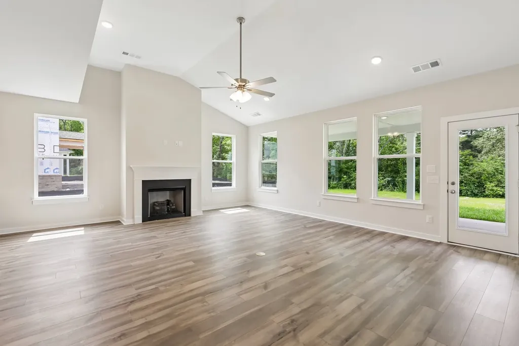 6012 Spunky Street Rockvale TN 37153