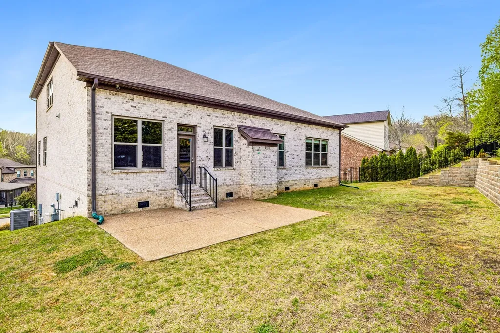 7113 Natchez Pointe Place Nashville TN 37221