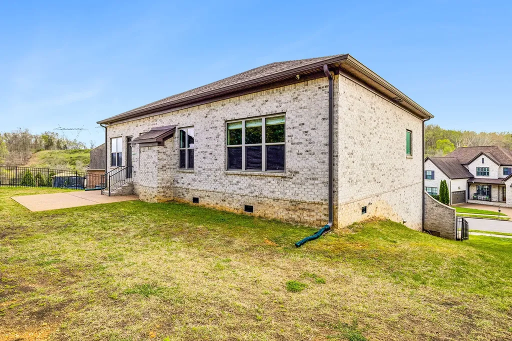 7113 Natchez Pointe Place Nashville TN 37221