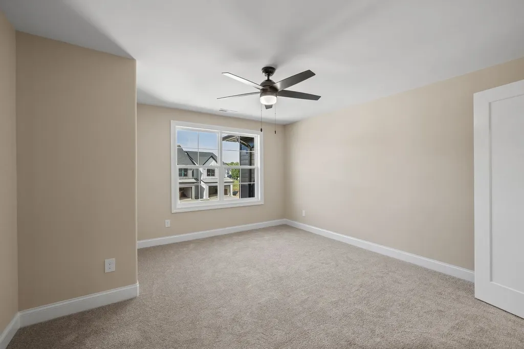 1936 Gracie Bug Loop Murfreesboro TN 37128