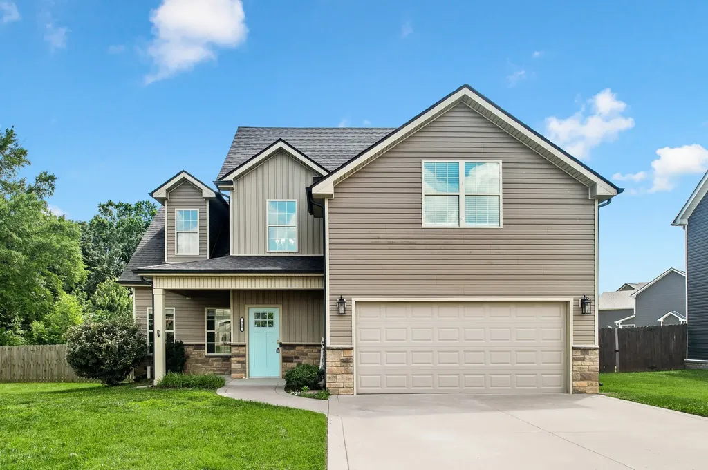 518 Latham Court Clarksville TN 37043