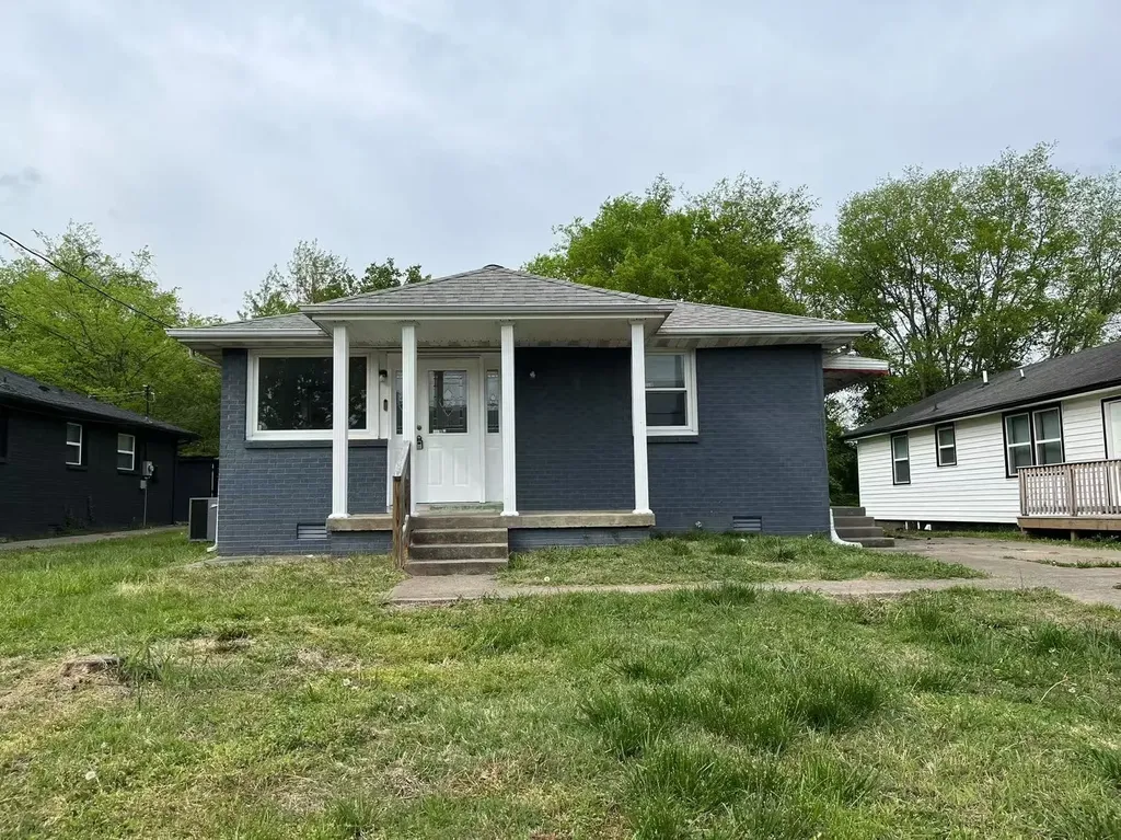 913 Shearor Street Clarksville TN 37040