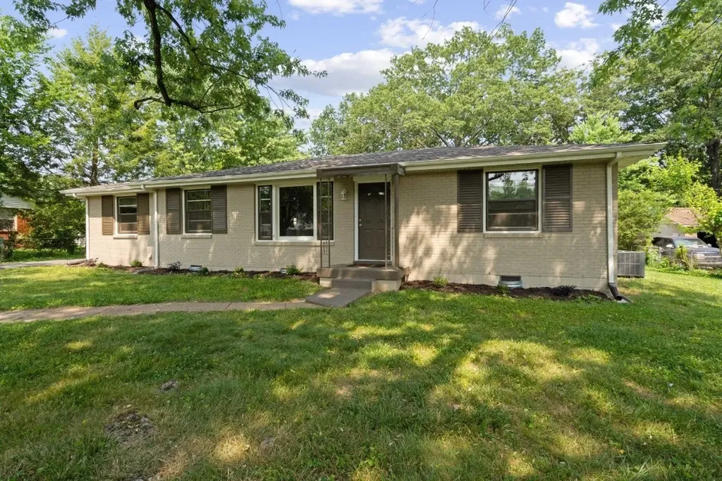 30 Dalewood Drive Clarksville TN 37042