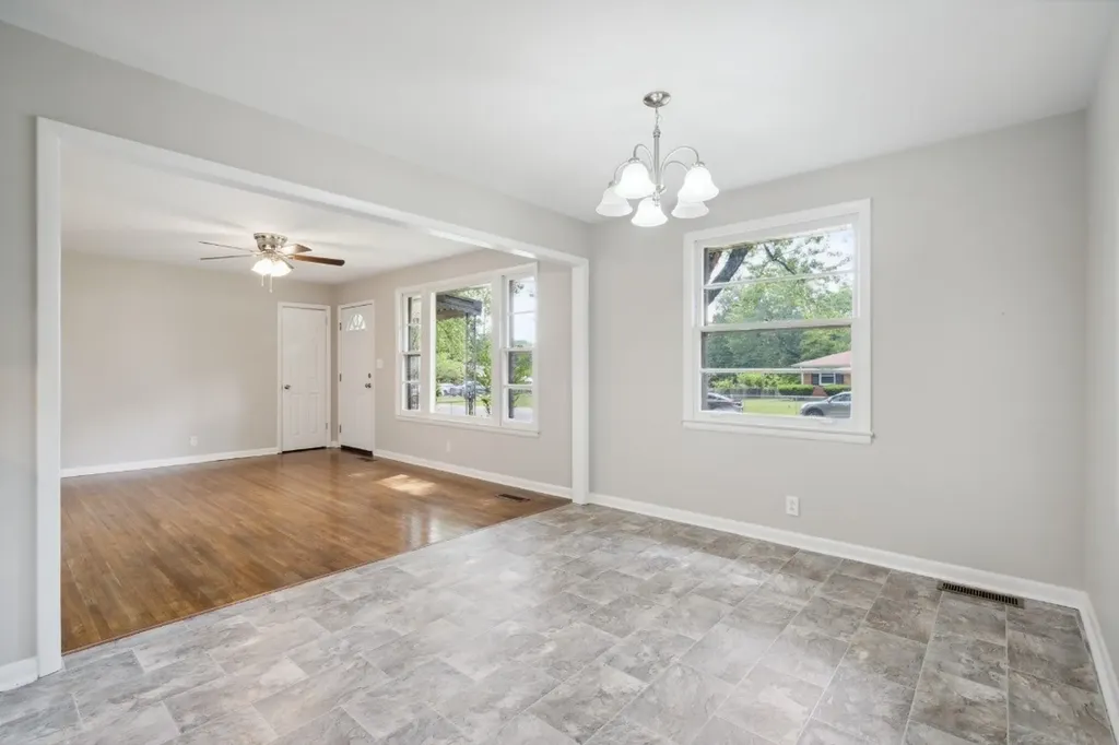 30 Dalewood Drive Clarksville TN 37042