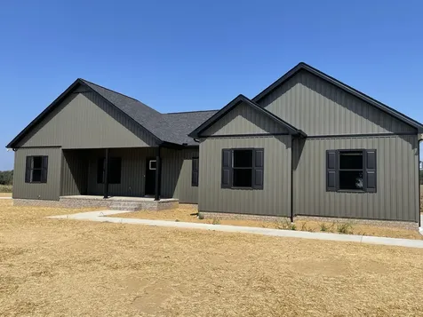 200 Hidden Hills Lane Summertown TN 38483