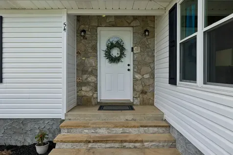 54 Hickman Highway Gordonsville TN 38563