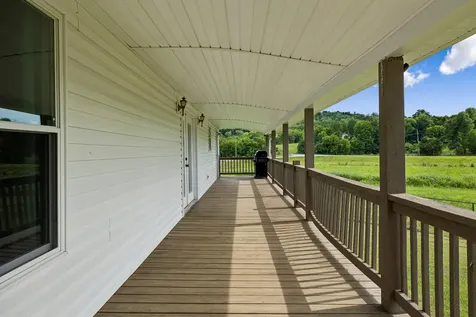 54 Hickman Highway Gordonsville TN 38563