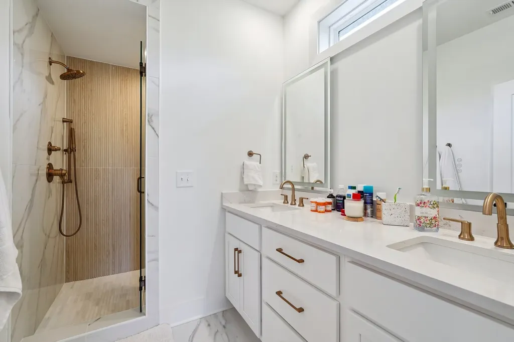 1301B Katie Avenue Nashville TN 37207