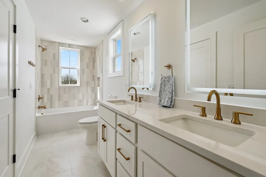 1301B Katie Avenue Nashville TN 37207