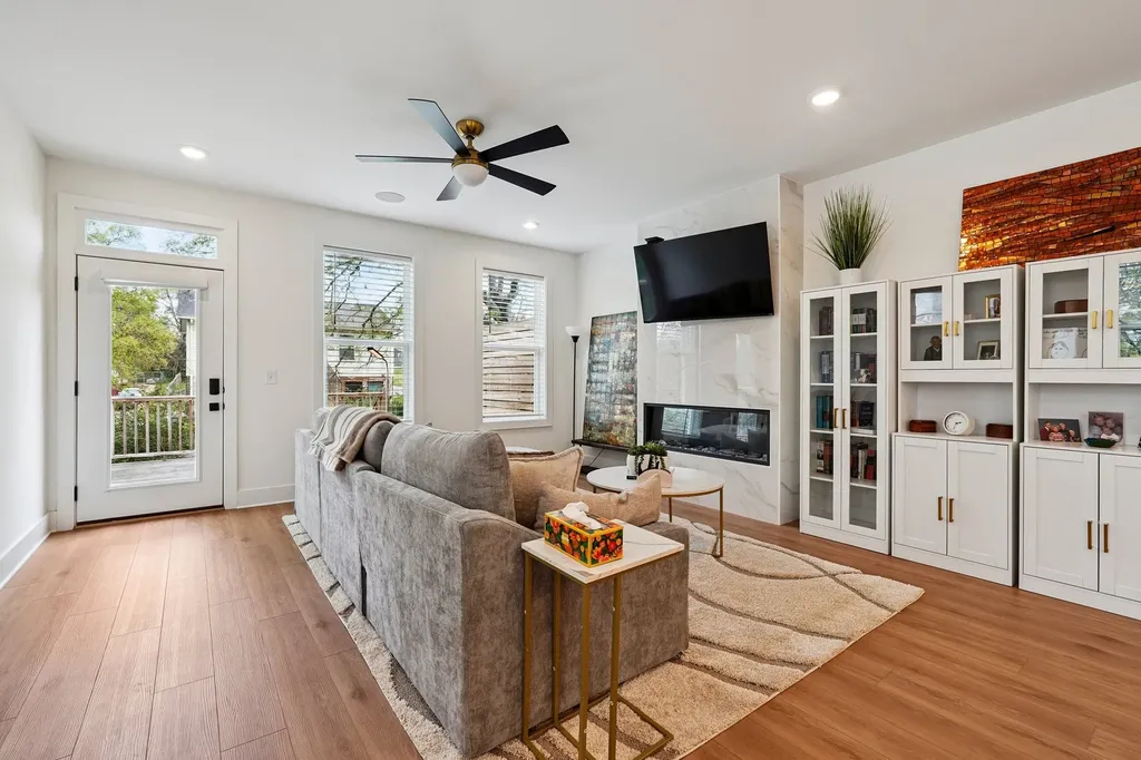 1301B Katie Avenue Nashville TN 37207