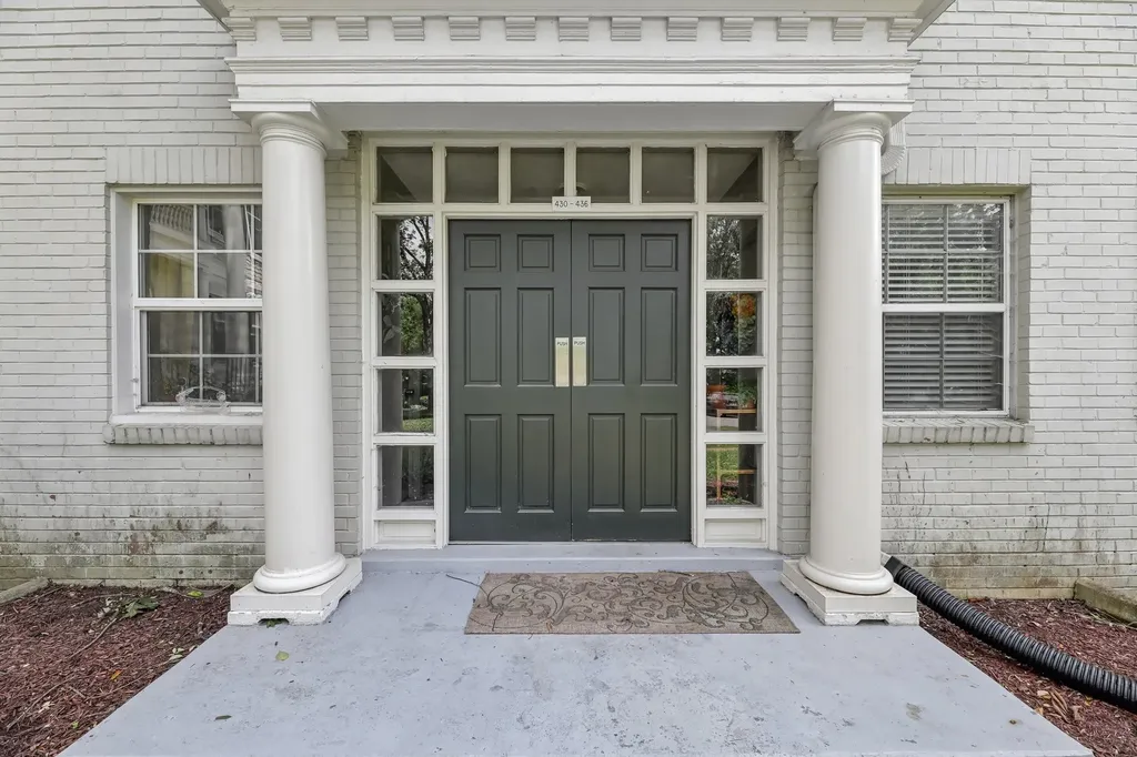 434 Bowling Avenue Nashville TN 37205