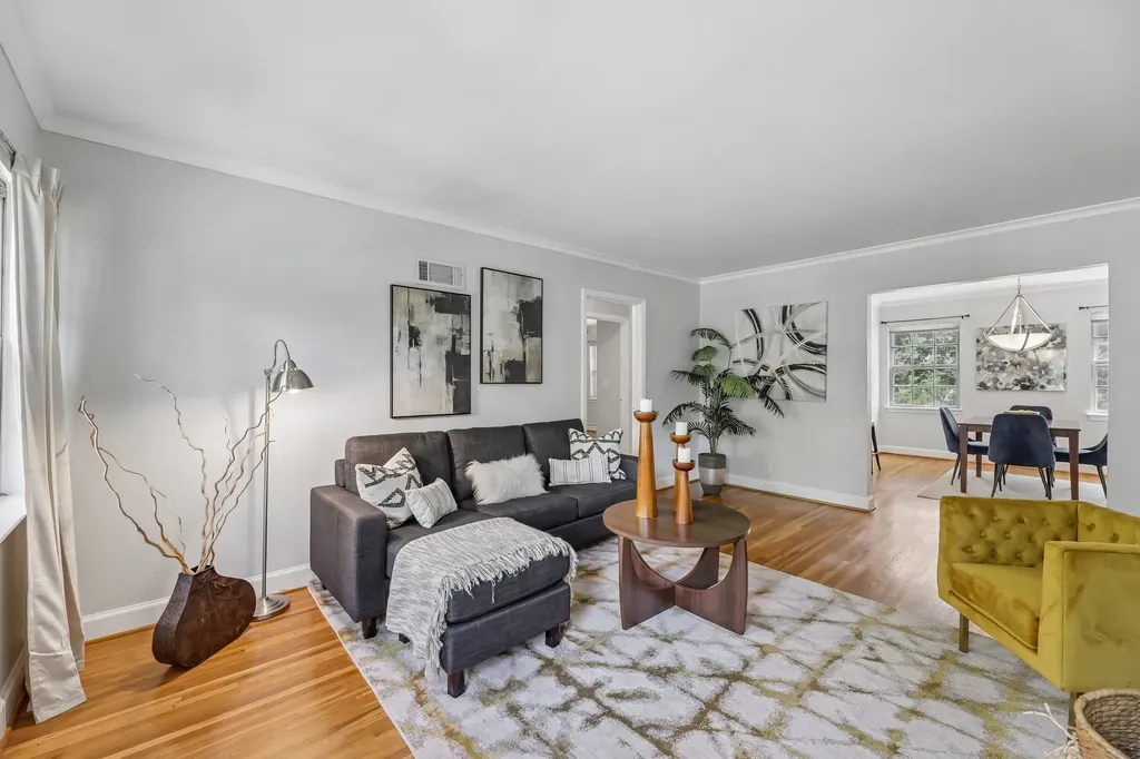 434 Bowling Avenue Nashville TN 37205