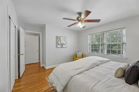 434 Bowling Avenue Nashville TN 37205