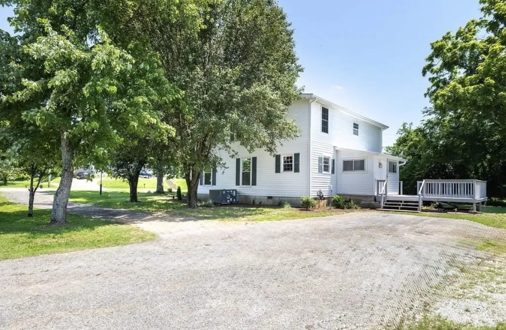 1410 Mill Street Pulaski TN 38478