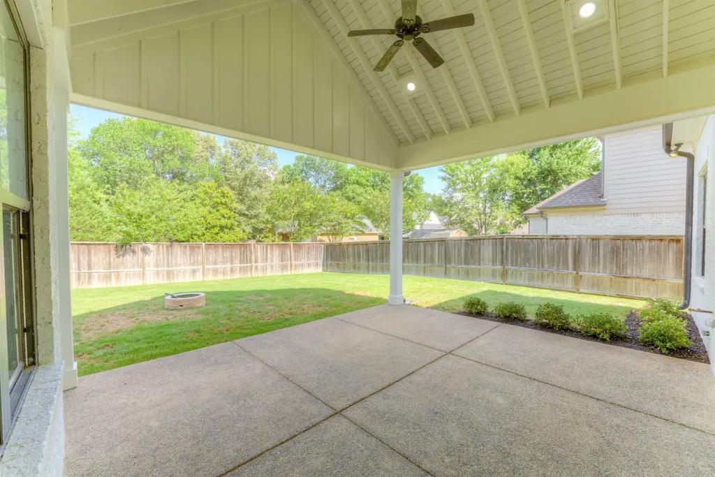1283 Belfair Drive Collierville TN 38017