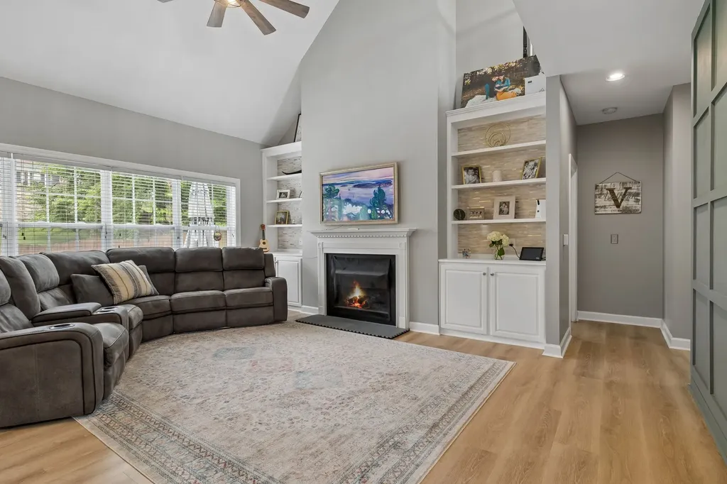 608 Banbury Place Brentwood TN 37027