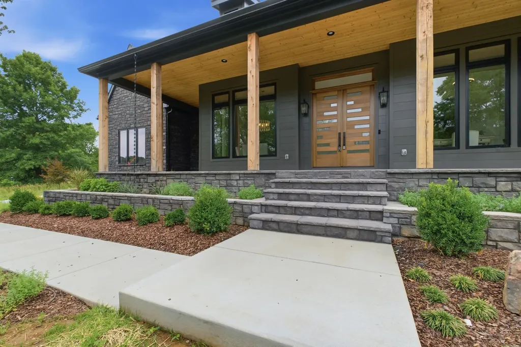 1002 Waller Road Brentwood TN 37027