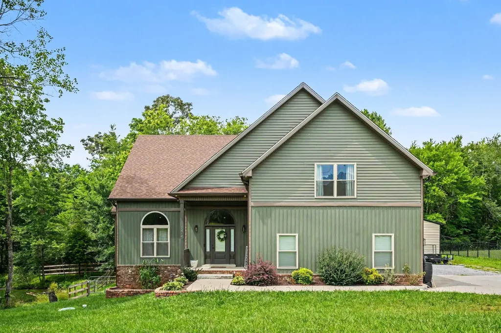 1415 Southside Road Southside TN 37171