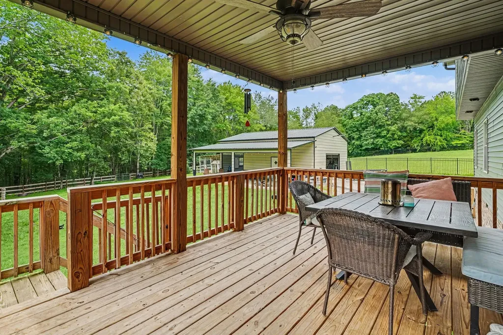 1415 Southside Road Southside TN 37171