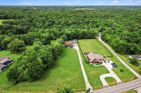 1415 Southside Road Southside TN 37171